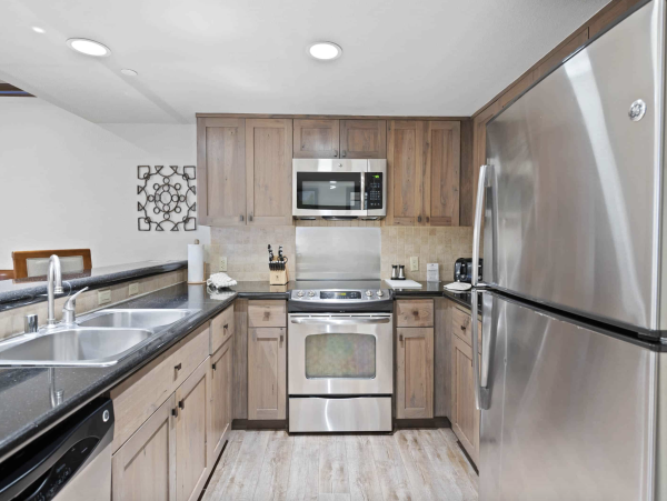 Sophisticated retreat in the heart of the Village 3 bedroom plus Den